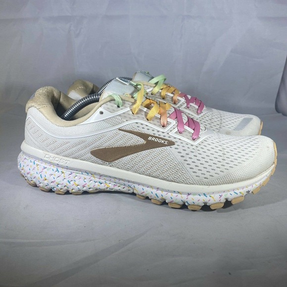 brooks shoes sprinkles